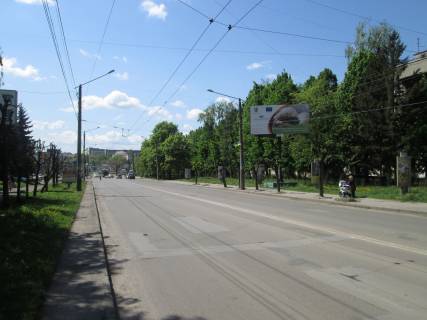 Billboard A in Chernivtsi Geroiv Majdanu 174 Photo 1