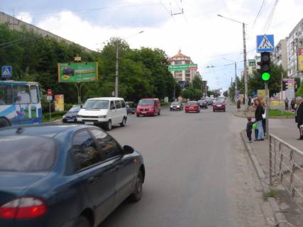 Billboard B in Chernivtsi, 6х3  Geroiv Majdanu, 174 Photo 1