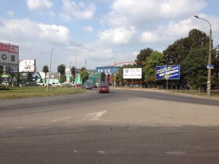 Billboard A in Ivano-Frankivsk, 6х3  Mazepi - Dovzenka  kil'ce ( mag KOMFI) livij Photo 1