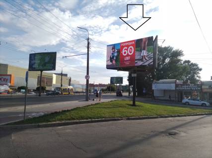 Video Billboard A in Lutsk kil'ce Sobornosti - Kravcuka (navproti TAM-TAMu, rajon Formula Varsavs'kogo rinku) - 490758 Photo 1