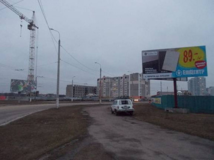 Billboard A in Chernihiv perehr st. Nezaleznosti ta st. Glibova-A Photo 1
