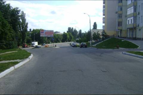 Billboard A in Vishgorod st.Kurguzova ,11 magazin mebliv Komfort (rozpodil'nik) napramok st.Grusevs'kogo Photo 1