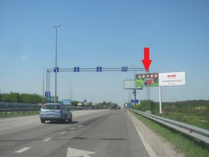 Billboard A in Kiev roads, 6x3  Zitomirs'ke sose , v napramku z m. Kiiv, za s.Mila, pered zapravkou UPG, (zamis'kij kompleks "Babuskin Sad"),7km+600m, livij Photo 1
