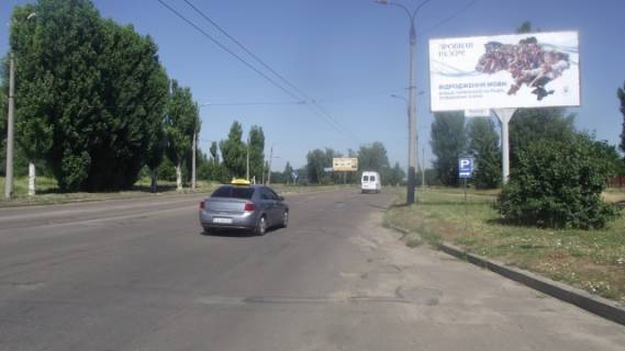 Billboard A in Cherkasy, 6x3  30-ricca Peremogi st. / Geroiv majdanu st. (Gajdara st.) (poruc AZS) Photo 1
