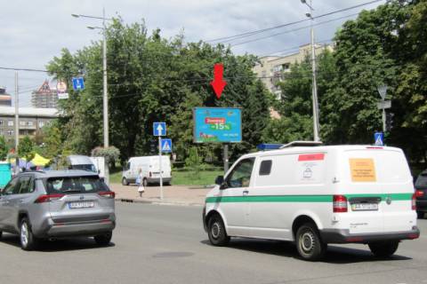 Video Billboard A in Kyiv, 3.14x2.3  Velika Vasil'kivs'ka st., 127 (Park Marii Zan'kovec'koi), v napramku Palac "Ukraina" - 430366 Photo 1