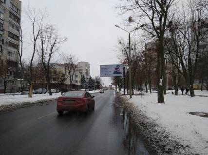 Billboard A in Kharkiv, 6x3  Ahsarova st.,1-a( SM "ATB" ) , v napramku av. Peremogi Photo 1