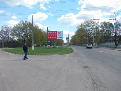Billboard B in Sumi, 6x3  Harkivs'ka st.,(post DAI,sinomontaz), viizd z mista. Photo 1