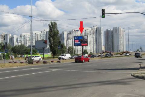 Video Billboard A in Kyiv, 3.14x2.3  Dniprovs'ka naberezna, 33 (TC Arkadia, UkrSibBank, Sil'po),v napramku metro Osokorki, Bazana prosp. - 430376 Photo 1