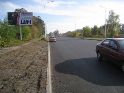 Billboard B in Cherkasy, 6x3  Sumgaits'ka st. / Mozajs'kogo st. (V'izd / viizd na Kiiv, velikij transportnij potik) Photo 1