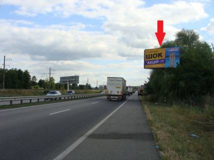 Billboard A in Foresters, 6x3  Новообухівська траса (Дніпровське шосе), в напрямку з м.Київ, за 5км.(АТБ-маркет, Фора, перед ТЦ"Мегамаркет", в напрямку "Мануфактури"), 550м після повороту на с. Лісники Photo 1