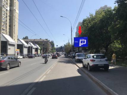 Video Billboard A in Kyiv, 3.14x2.3  Антоновича вул. (Горького), 164-166 (супермаркет "Фуршет", "Нова пошта" відділення №82, перетин з вул. Загородня), в напрямку Либідська площа - 567287 Photo 1