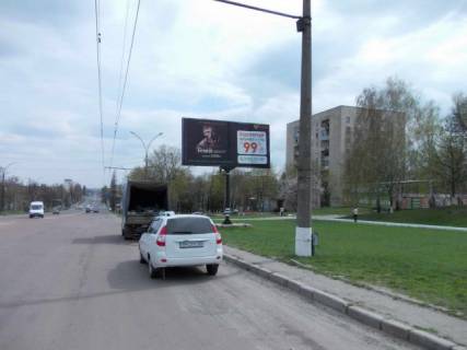 Billboard A in Sumi, 6x3  prosp. Peremogi (Kurs'kij prosp.),147 (Zavod nasosiv ta kompresoriv,AZS WOG,AZS  ANP,Art Sudia "Dekor dla vas"," SVTK_Sumi), u napramku st. Kovpaka Photo 1