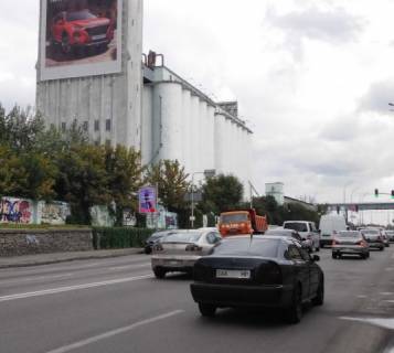 Citylight B in Kyiv, 1.2x1.8  Naberezno-Hresatic'ka st. 39 navproti, v napramku vid st.Niznij Val Photo 1