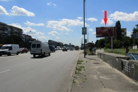 Prismatron, Prism A in Kyiv, 6x3  Bratislavs'ka st.7b (rinok "Unist'", supermarket "ATB", Institut serca MOZ Ukraini), v napramku st.metro "Cernigivs'ka" - 136198 Photo 1