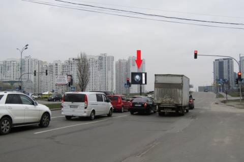 Video Billboard A in Kyiv, 3.14x2.3  Dniprovs'ka naberezna, 33 (TC Arkadia, UkrSibBank, Sil'po),v napramku metro Osokorki, Bazana prosp. - 182649 Photo 1
