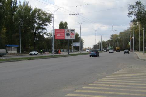 Prismatron, Prism A in Kyiv, 6x3  Zabolotnogo st., 156/1, na rozpodiluvaci (Feofania, AZS "KLO"), v napramku Odes'ka plosa - 182554 Photo 1