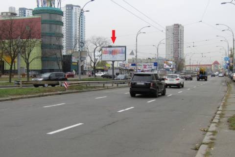 Prismatron, Prism B in Kyiv, 6x3  Malinovs'kogo st., 24/10, (stancia metro Obolon', "Velika Kisena", TRC" Drim Taun"), v napramku Obolons'kij prosp. - 213488 Photo 1