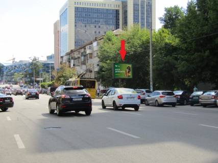 Video Billboard A in Kyiv, 3.14x2.3  Antonovica st. (Gor'kogo), 164-166 (supermarket "Furset", "Nova posta" viddilenna No82, peretin z st. Zagorodna), v napramku Libids'ka plosa - 160252 Photo 1