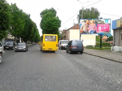 Billboard A in Lviv, 6x3  Licakivs'ka st., 162 (Avtostancia, magazin "Vse dla mebliv", Studia detejlingu Top Styling), v napramku z mista Photo 1