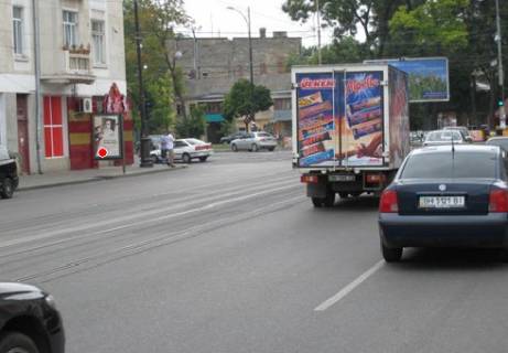 Citylight B in Odessa, 1.8x1.2  Tiraspol's'ka st., 37 Photo 1