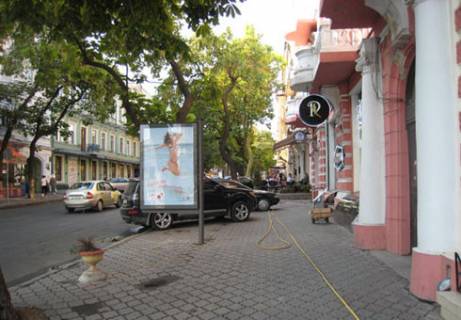 Citylight A in Odessa, 1.8x1.2  Katerinins'ka st., 2 A Photo 1