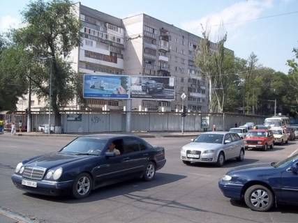 Prismatron, Prism A in Odessa, 3x6  Фонтанська дорога - Адміральський пр., біля "McDonald's", з центру - 569866 Photo 1