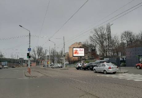 Video Billboard A in Odessa, 2.32x3.14  Hersons'kij skver, 1-z, (rozsirenna 480h336) - 499141 Photo 1