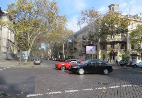 Video Billboard A in Odessa, 2.32x3.14  Puskins'ka st. - Zukovs'kogo st., (razresenie 480h336) - 472450 Photo 1