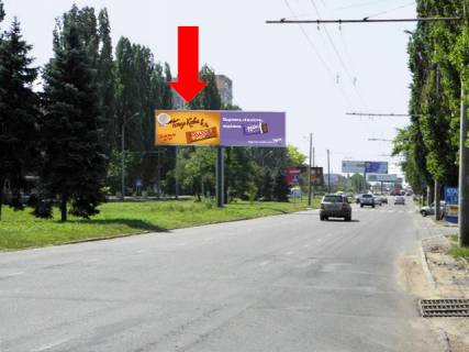 Billboard A in Odessa, 3x6  Небесної Сотні пр. (кол. Жукова пр.), 4В, роздільник, з центру, ліва Photo 1