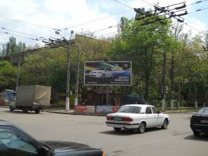 Prismatron, Prism A in Odessa Kosmonavtov ugol Filatova Ak. A2 - 465743 Photo 1