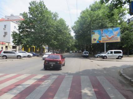 Billboard A in Odessa Filatova Ak.No47/1 A Photo 1