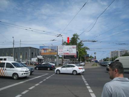 Prismatron, Prism B in Odessa, 3x6  Інглезі вул. (колиш. 25-Чапаєвської дивізії вул.) - Комарова вул., 12, права - 569832 Photo 1