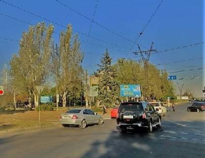 Prismatron, Prism B in Zaporizhzhya, 3x6  Motorobudivel'nikiv prosp., 66 - Ivanova st. - 480869 Photo 1