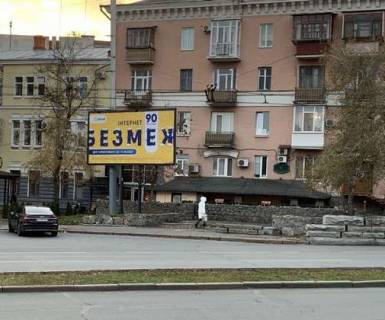 Billboard B in Poltava, 3x6  Nebesnoi Sotni st. - Persotravnevij prosp. Photo 1