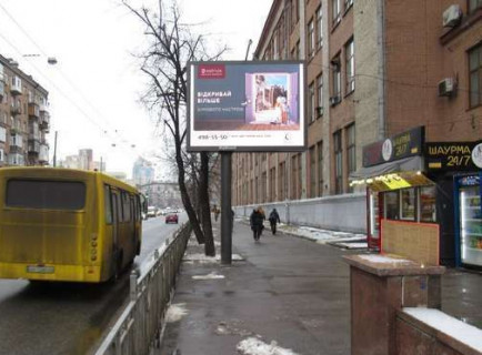 Video Billboard A in Kyiv, 2.3x3.14  Іллєнка Юрія вул., 2/10  - Глибочицька вул. (ТТ 6.8 484х352) - 655142 Photo 1
