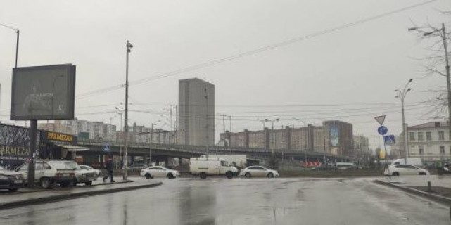 Scrolller, Scroll B in Kyiv, 2.3x3.14  Лужевського Руслана пров. (Червоноармійський пров.) - Деміївська пл. (Московська пл.), 8-21 - 624248 Photo 1
