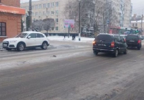 Billboard A in Zhytomyr, Нестандарт  Кочерги вул.  - Ріхтера  вул. Photo 1