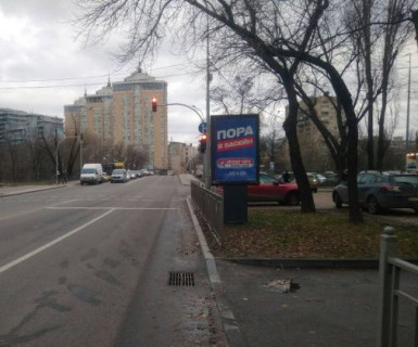 Citylight A in Kyiv, 1.2x1.8  Русанівська наб., 22 - Ентузіастів вул. Photo 1