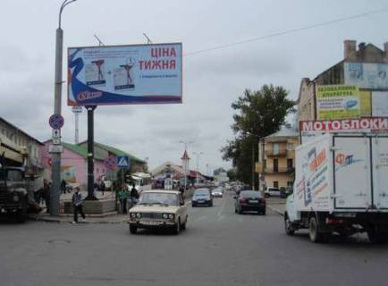 Billboard B in Ivano-Frankivsk, 3x6  Privokzal'na pl. - Zaliznicna st. - Garkusi st. Photo 1