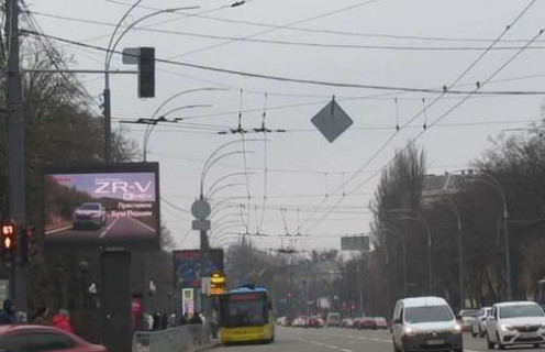 Video Billboard B in Kyiv, 2.3x3.14  Повітряних Сил просп., , напроти буд. 28 - Солом`янська пл. (ТТ 6.8 484х352) - 655275 Photo 1