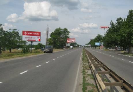Billboard B in Mykolaiv Bogoavlens'kij (Zovtnevij) prosp. (peregin, svidkisna trasa) Photo 1