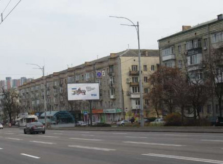 Prismatron, Prism A in Kyiv, 3x6  Соборності просп. (Возз`єднання просп.), 7 - 652143 Photo 1