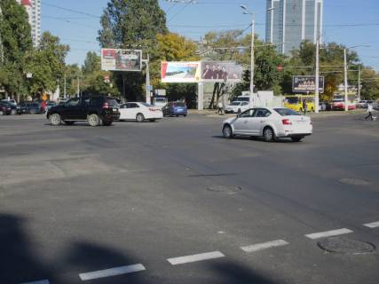 Prismatron, Prism B in Odessa, 3х6  Kanatna st. - Gagarina prosp. - Segeds'ka st. (liva) - 405013 Photo 1