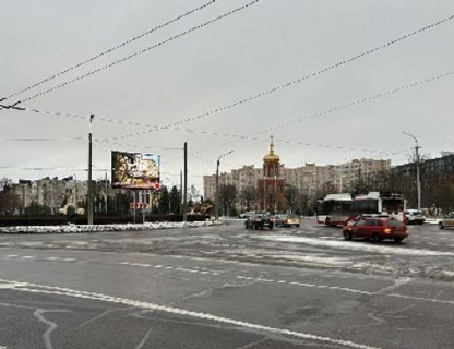 Video Billboard + in Lutsk, 7x4  Соборності просп. — Відродження просп. - 656989 Photo 1
