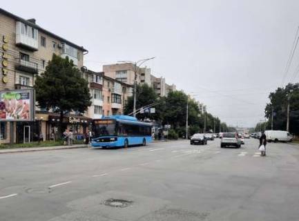 Scrolller, Scroll B in Vinnytsia, 2.3x3.14  Kocubins'kogo prosp., 9 - Papanina st. - 480450 Photo 1