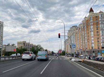 Prismatron, Prism B in Kyiv, 3x6  Володимира Івасюка просп. (Героїв Сталінграда просп.), 4а - 616187 Photo 1
