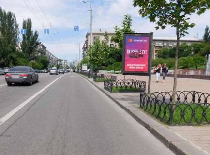 Citylight A in Kyiv, 1.2x1.8  Velika Vasil'kivs'ka st., 121 Photo 1