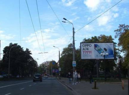 Prismatron, Prism A in Kyiv, 3x6  Кирилівська вул., 160 - 258901 Photo 1