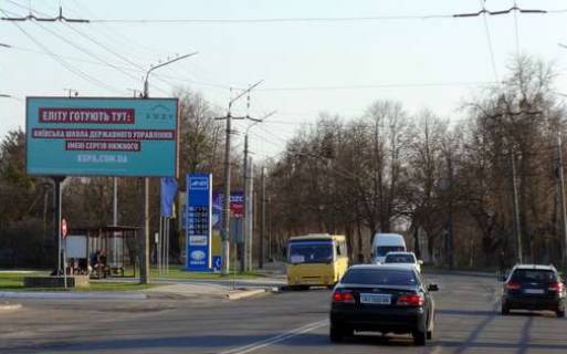 Billboard B in Lutsk, 3x6  L'vivs'ka st., 79 - Trutovs'kogo st. (z centru) Photo 1