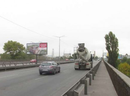 Prismatron, Prism A in Kyiv, 3x6  Промислова вул., Південний міст; №2 (у напрямку Харківської пл. ) - 654749 Photo 1